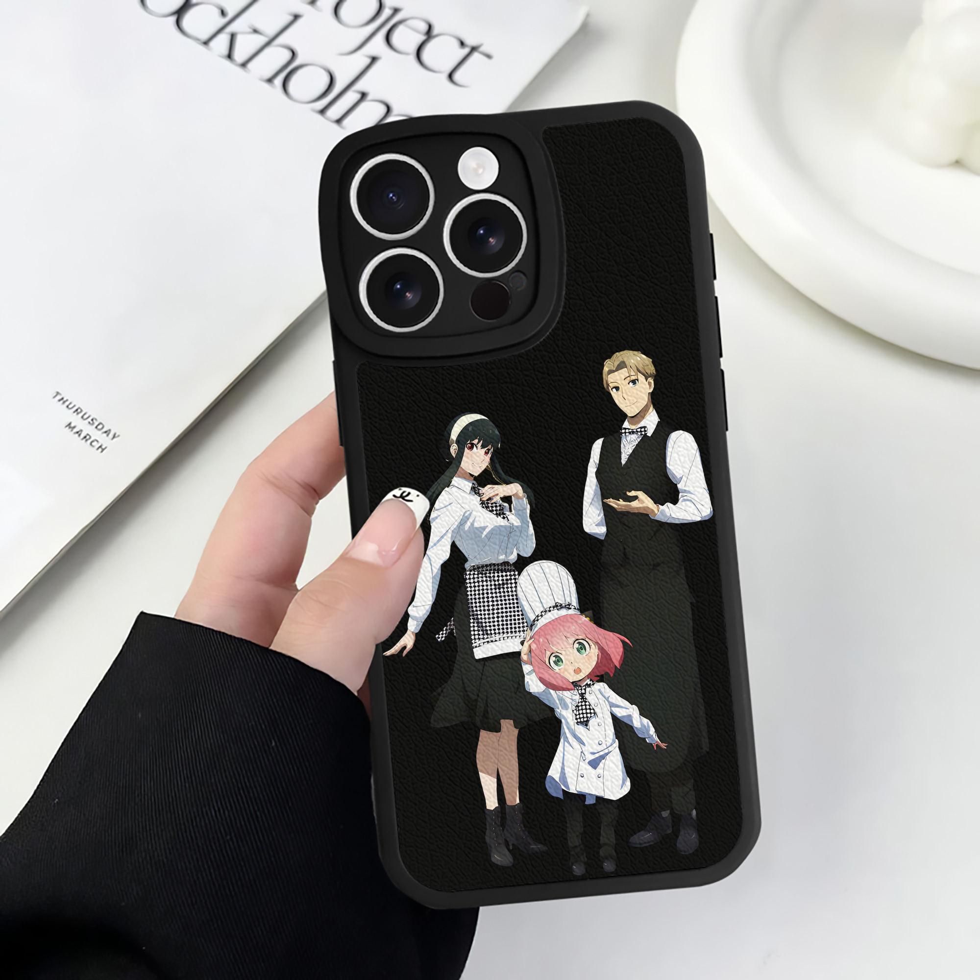 （画像用） SPY×FAMILY间谍家家酒 【iPhone 16シリーズ対応】シリコンスマホケース（レザー調） 材質：シリコン